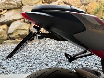 Triumph Street Triple 765 R - podzimní cena - 15
