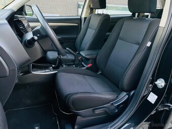 Mitsubishi Outlander 2.0i BENZÍN 2017 MANUÁL LED KAMERA 2WD - 15
