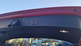 Audi A4 Avant 40TDI Quattro 2025 90km Competition Matrix DPH - 15