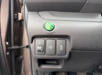 Honda CR-V 2.0 i-VTEC Comfort benzín 114kw - 15