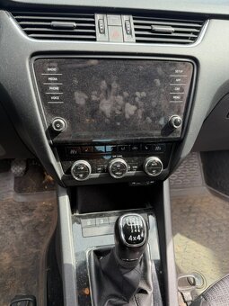 Škoda Octavia III 2.0 TDI 110kw 4x4 - 15