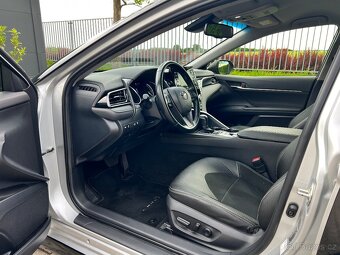 Toyota Camry XV70 2024 rok výroby - 15