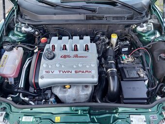Alfa Romeo 147 2.0 T.S. Selespeed - 15
