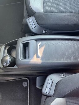 Citroën C4 Grand Picasso 2.0 HDI automat, 7míst - 15
