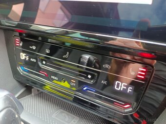 VW Passat B8 Variant 2.0TDI 110kW DSG ACC - záruka Autodraft - 15