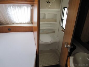 Prodám karavan Hobby 460 ufe,r.v.2008 + mover ,markýza, stan - 15