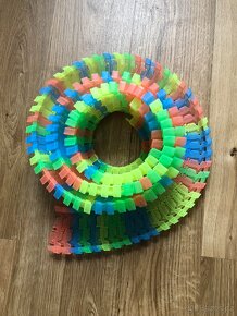 Úklid pokojíčku - hračky, knihy, puzzle, hry, ceny od 50 Kč - 15