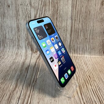 iPhone 15 128GB, bílý (12 měsíců záruka) - 15