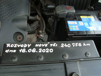 Hyundai Santa Fe 4x4 V6 2.7, benzín - LPG - 15
