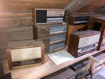 Prodám - sbírka radiopřijímačů z pozůstalosti - 15