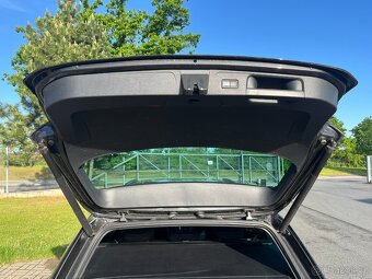VW Passat B8/2.0TDI/140 kW/DSG/190tkm/matrix/virtual - 15