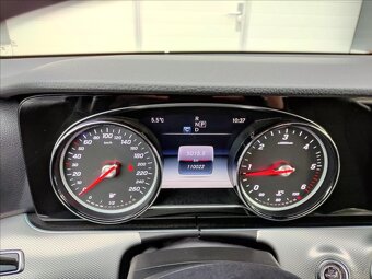 Mercedes-Benz Třídy E 2,0 220d  E 220 Avantgarde (2017) - 15