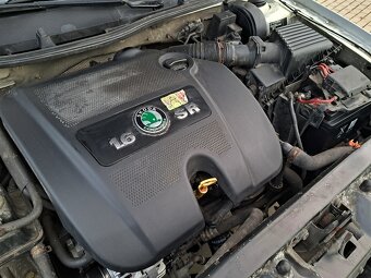 ŠKODA OCTAVIA Combi 1.6i 6/2002 KLIMA,ALU,VYHŘ.SED, STK 2027 - 15