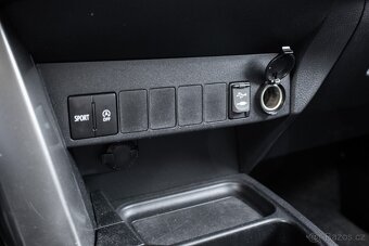 Toyota RAV4 Active (2016) / AJ NA SPLÁTKY / PROTIÚČET / - 15