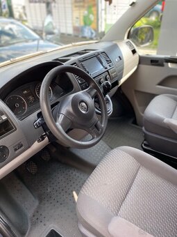 VW T5 Transporter 2.0 103 kw - 15