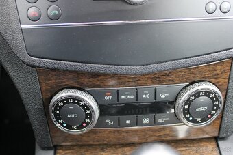 Mercedes-Benz Třídy C 1,8i 115KW, C 180,ELEGANCE,ROZVODY, r. - 15