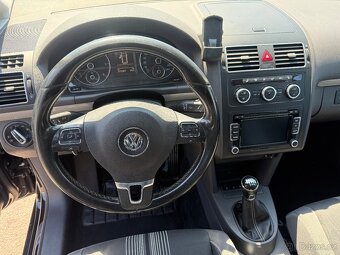 Volkswagen Touran 2.0 TDI 103 KW MATCH - 15