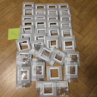 Komponenty pro elektr. kompletaci v RD (2. část fotek) - 15