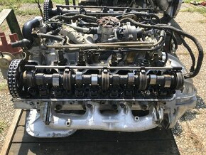 Motor Mercedes-Benz M 116.983 – 3.5 V8 - 15