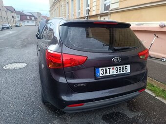 Kia ceed kombi 2013 - na díly nebo k opravě - 15