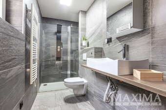 Byt 4+kk o ploše 188 m2 - Praha, Zbraslav - 15