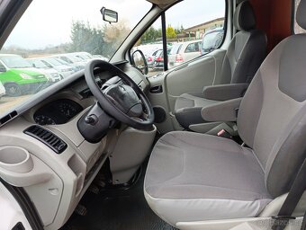 Renault Trafic Vivaro 2.0 DCi L2H2 tažné klima - 15
