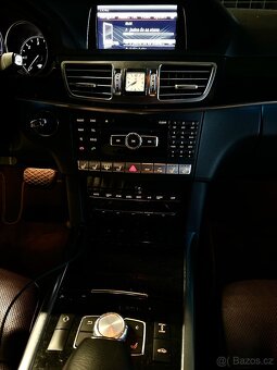 Mercedes-Benz E350d 4MATIC | 63S Paket | ALL BLACK EDITION - 15