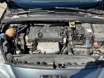 Peugeot 308 SW 1.6 VTI - 15