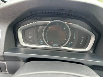 Volvo V60 2014 - 15