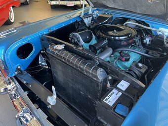 1958 Pontiac Bonneville Sportcoupe - 15