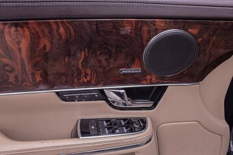 Jaguar XJ 3.0 V6 DIESEL Premium Luxury - 15