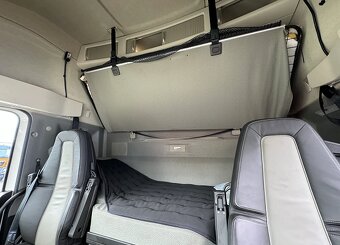 VOLVO FH540 8x2 - obilní silo 35000 lit. - 15