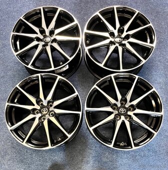 5x100 R17 originál alu Toyota GR86 GT86 / BRZ - 15