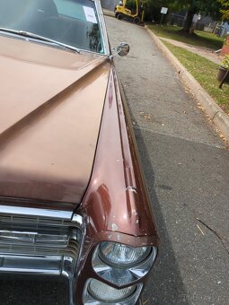 Cadillac Coupe deVille 1966 - 15