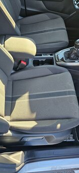 Volkswagen T-ROC 1.5 TSI Benzin - 15