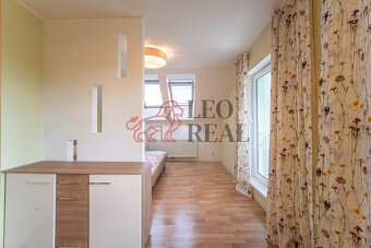 Prodej rodinného domu 164 m2 pozemek 698 m2 - 15