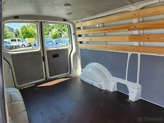VW TRANSPORTER 1.9TDI LONG 2007 DPH VELKÝ SERVIS - 15