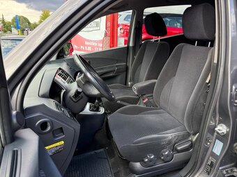 Hyundai Tuscon • 4/2008 • 104kw • 2x klíč • Nová STK - 15