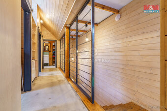 Prodej rodinného domu a stodoly 168 m², Bílka - 15