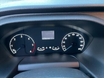 Ford Transit Custom, 2,0 TDCi L2H2, tažné, DPH - 15