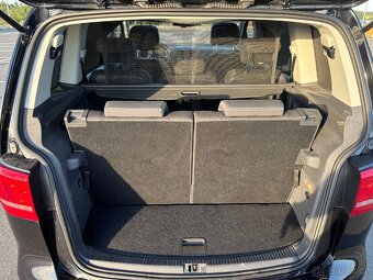 Prodám VW Touran 2.0 TDI. 7 míst. - 15