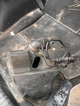 díly BMW E87 116i - 15