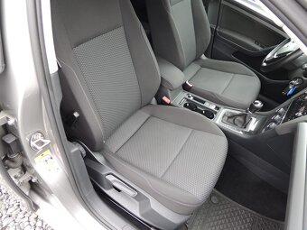 VW Golf Variant 1.6TDi,85kw,2018,2.maj.-21%DPH - 15