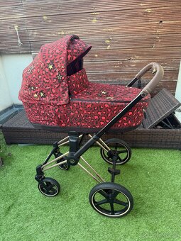 Cybex Priam + 2 podvozky - 15