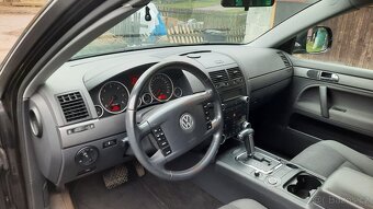 Volkswagen Touareg 3.0 TDI naj.167800km Serviska - 15