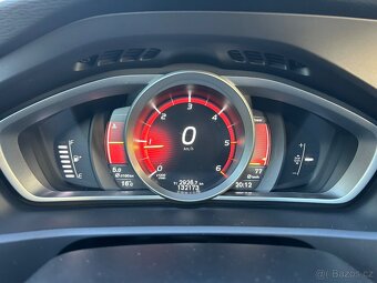 Volvo V40 CC D2 Cross Country, LED, kamera, 8xkola, DPH - 15