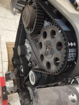 Volvo S60 2.4T 177kw AWD automat LPG - 15