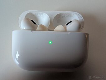 Apple AirPods Pro 2and generation MQD83ZM/A - 15