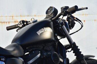 Harley Davidson Sportster 883 IRON - 15