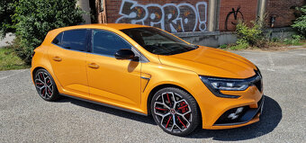 Renault Megan RS TROPHY 300 - 15